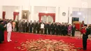 Suasana pelantikan Gubernur definitif DKI Jakarta, Djarot Saiful Hidayat di Istana Negara, Jakarta, Kamis (15/6). Djarot diusulkan menjadi gubernur definitif hingga Oktober 2017 untuk menggantikan Basuki T Purnama. (Liputan6.com/Angga Yuniar)
