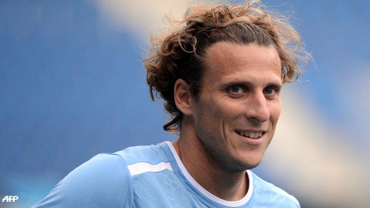 Forlan Tatap Laga ke-100 Bersama Uruguay