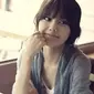 Sooyoung bersyukur dengan dukungan dari rekan-rekannya di Girls Generation yang mengalir untuknya.
