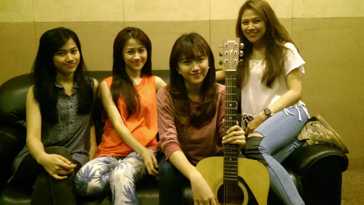 4 Cewek Cantik Ini Daur Ulang Lagu Milik Sheila On 7