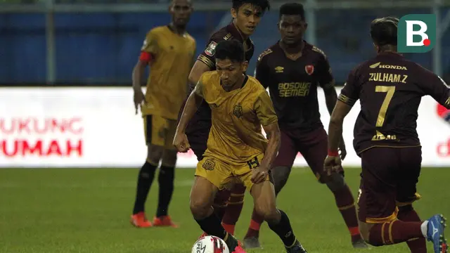 FOTO: Gol Arthur Bonai Bawa Bhayangkara Solo FC Unggul 1-0 atas PSM Makassar di Babak Pertama - TM Ichsan