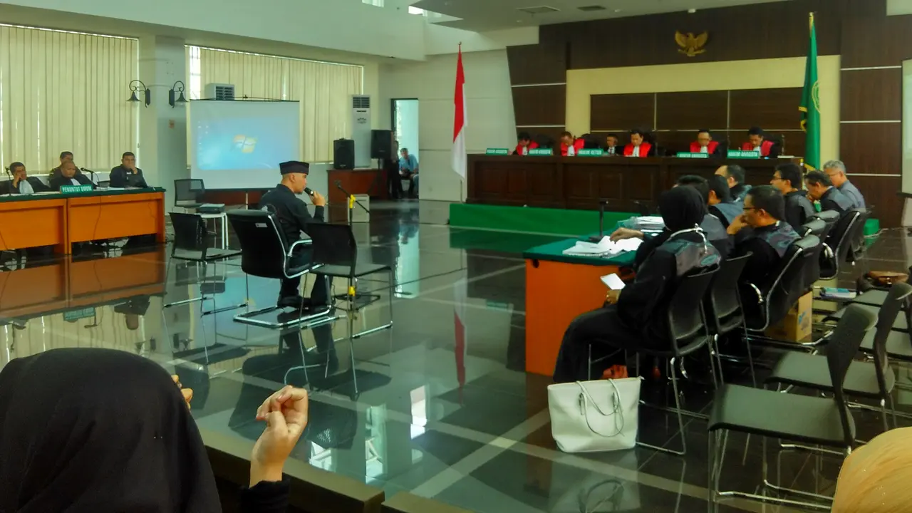 Ahmad Dhani-Sidang Buni Yani