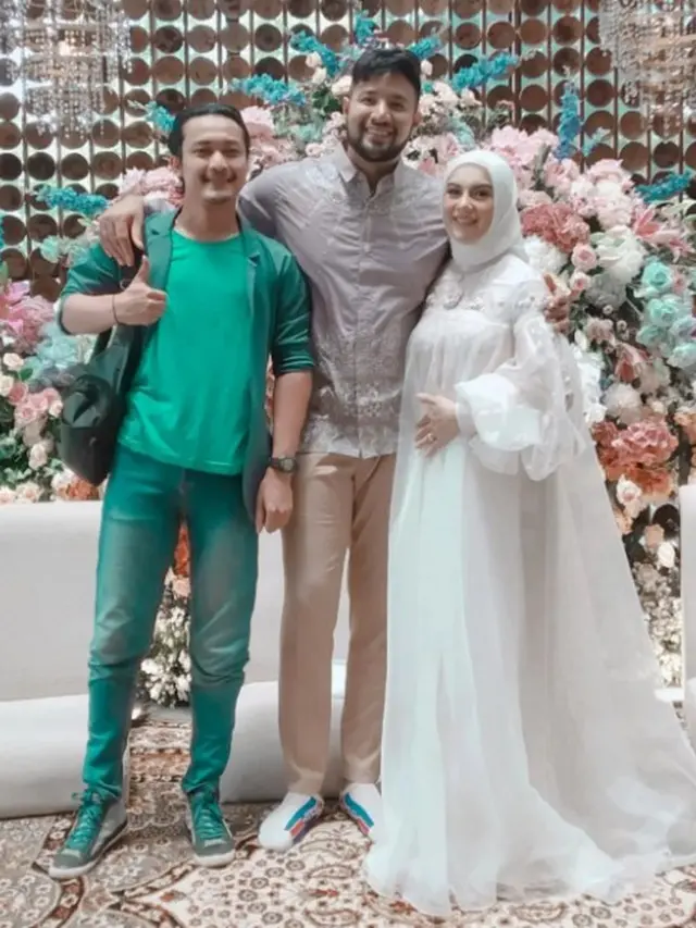 8 Momen Irish Bella dan Ammar Zoni Gelar Pengajian 4 Bulanan dan Gender Reveal