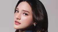Maysha Jhuan Suarakan Pentingnya Berani Berkata Jujur di Lagu Setidaknya, Singgung Luka dan Cinta