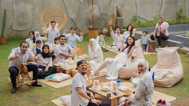 7 Potret Baby Shower Ana Riana, Ungkap Jenis Kelamin Bayi