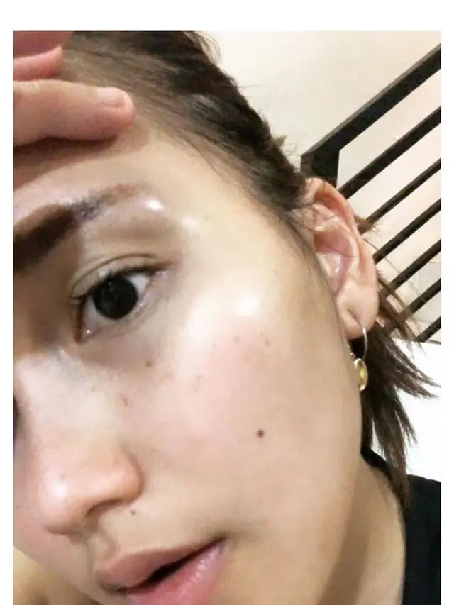 7 Potret Ayu Ting Ting Tanpa Makeup, Tetap Memesona