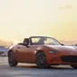 Mazda MX-5 Edisi Perayaan 30 Tahun (Motor Authority)