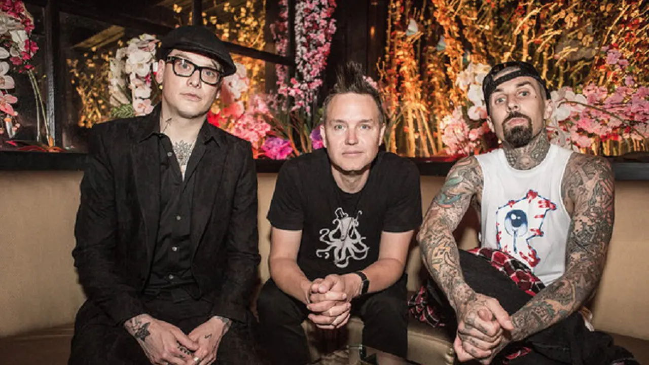 Bored to Death Jadi Debut Terlaris Blink 182 di 2 Dekade Terakhir