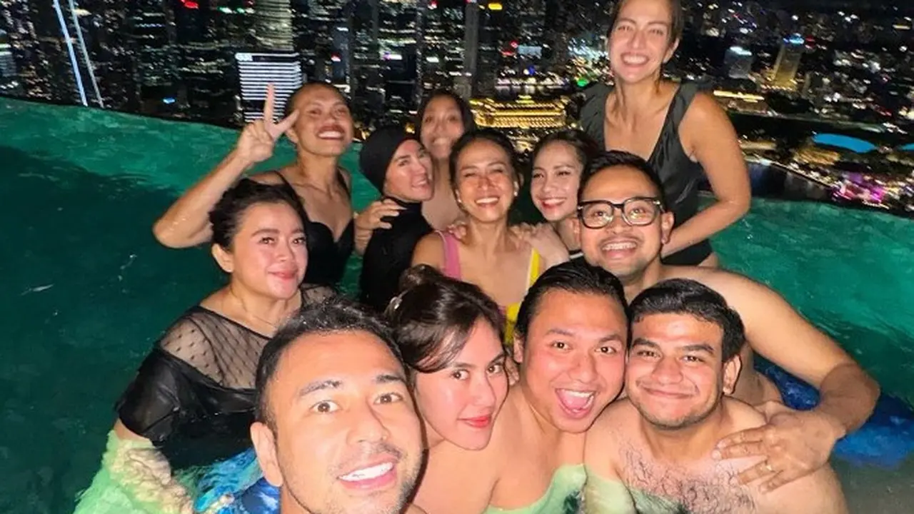 Raffi Ahmad dan teman artis (Instagram/raffinagita1717)
