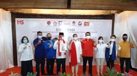 Sebanyak tujuh partai politik mendeklarasikan dukungan nya kepada pasangan bakal calon Wali Kota dan Wakil Wali Kota Tangerang Selatan, Muhamad dan Rahayu Saraswati, di Serpong, Kota Tangsel, Selasa (18/8/2020). (Foto:Liputan6/Pramita Tristiawati)
