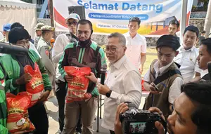 33 Juta Masyarakat Desil 1-4 Bakal Terima Bantuan Beras Pemerintah