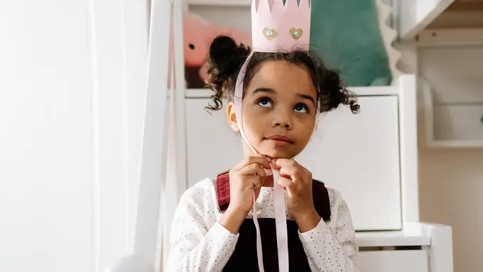 Asah Kreativitas si Kecil Lewat Role Play dengan Makeup Khusus Anak