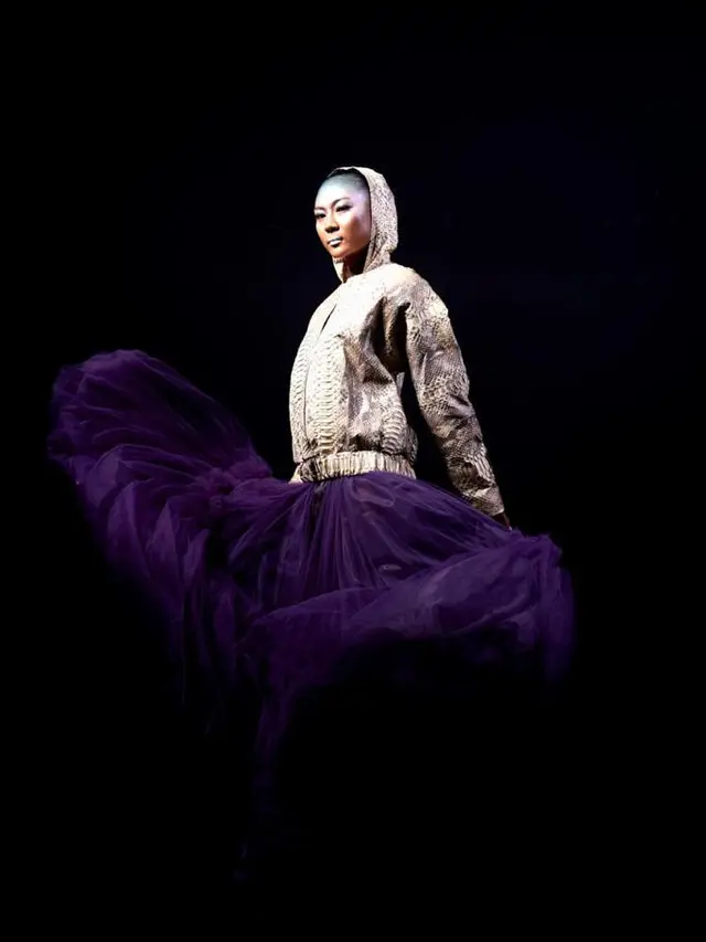 1000 Koleksi Busana Rancangan Ali Charisma yang Didonasikan untuk Anak Sekolah di Seluruh Penjuru Negeri