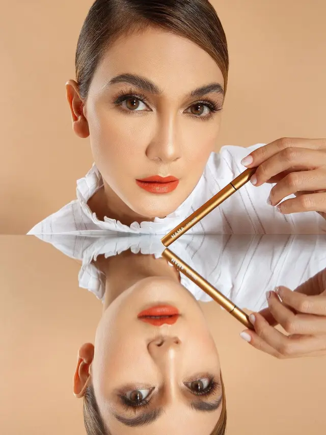 Seleb Wanita Ini Punya Brand Kosmetik Sendiri
