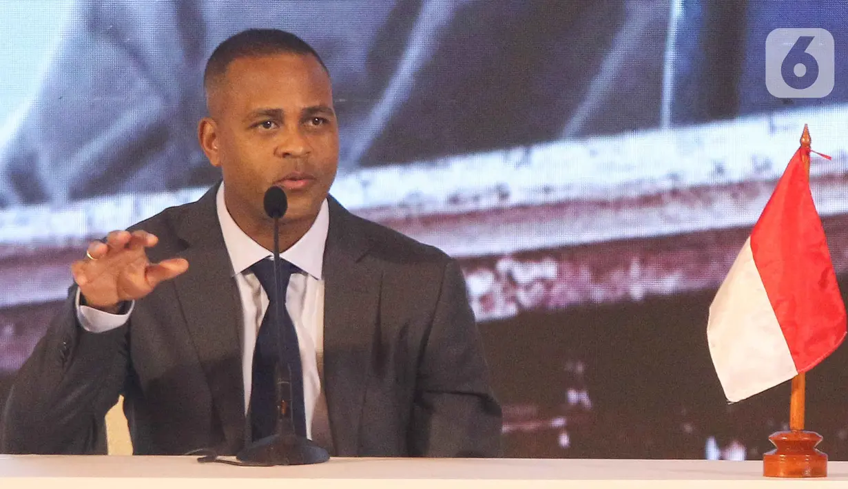 Sebelumnya, Persatuan Sepakbola Seluruh Indonesia (PSSI) menunjuk mantan pemain sekaligus pelatih asal Belanda, Patrick Kluivert menjadi pelatih baru Timnas Indonesia. (Liputan6.com/Herman Zakharia)