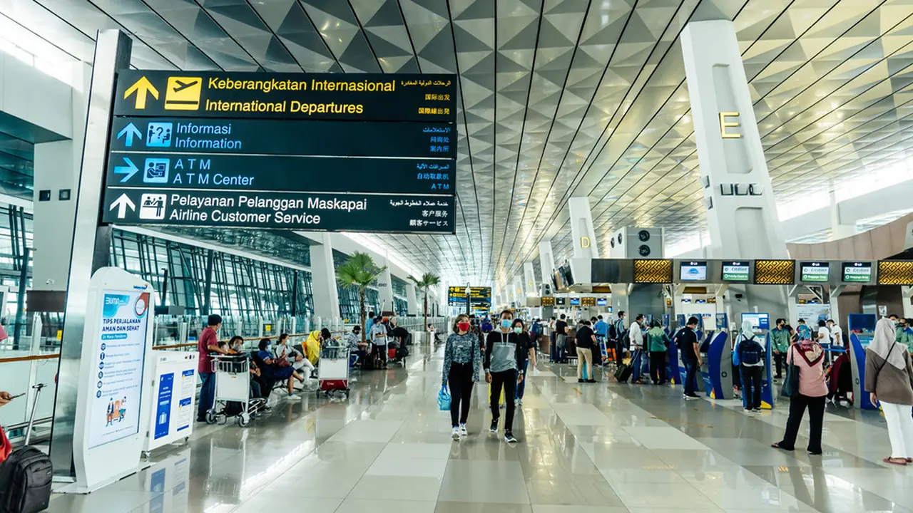 Pemerintah Tegaskan Tak Akan Ada Wisatawan Bebas Prokes Demi Antisipasi Penyebaran Varian Omicron