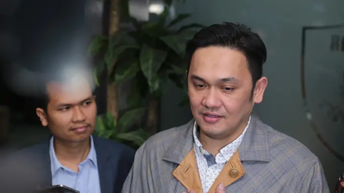 [Bintang] Farhat Abbas