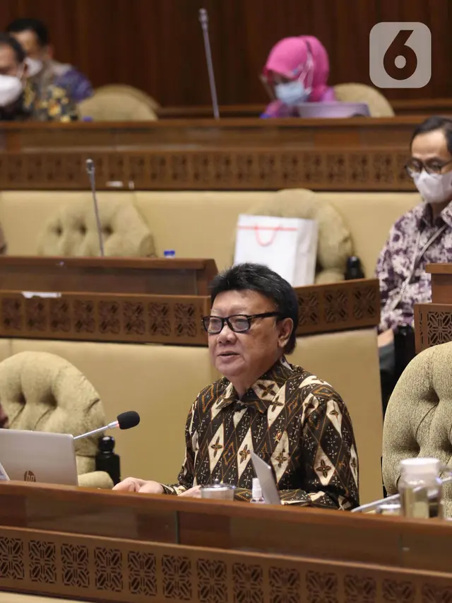 MenPAN-RB Tjahjo Kumolo Raker dengan Komisi II DPR