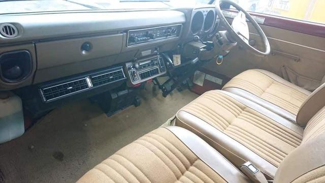 Toyota Hiace jadul (Facebook/Sri Lankan Van Riders)