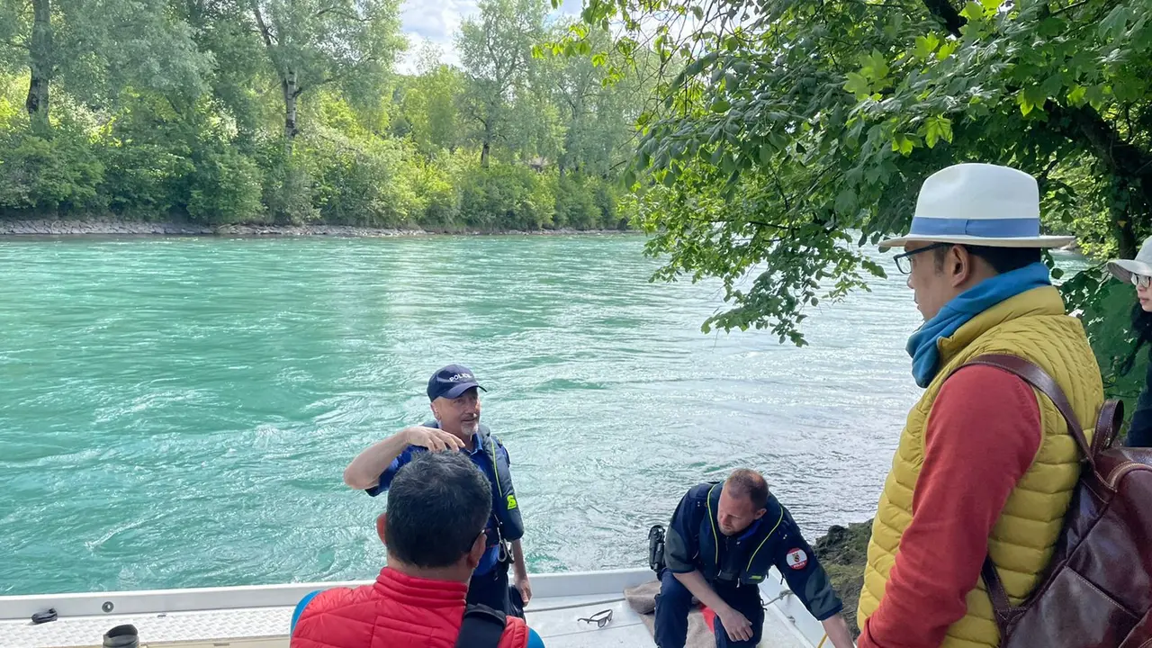 Aksi Netizen Indonesia Beri Ulasan Buruk Sungai Aare di Google Disorot Media Asing