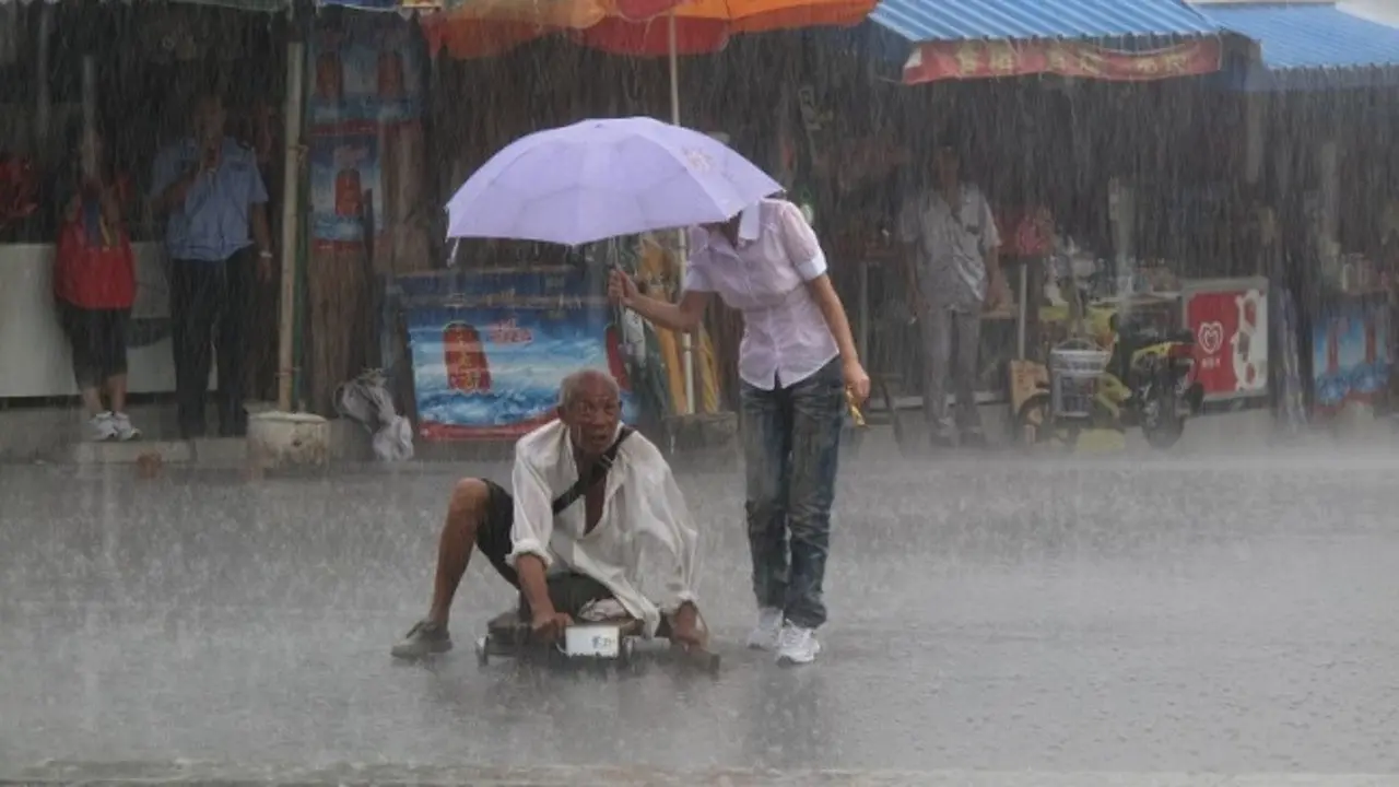 [Bintang] 5 Foto Ini Jadi Bukti kalau di Dunia Ini Masih Banyak Orang Baik