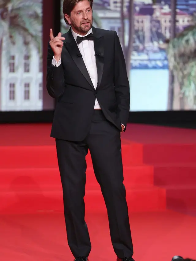 Pesona Duda Keren Johnny Depp di Tengah Sineas Dunia di Festival Film Cannes