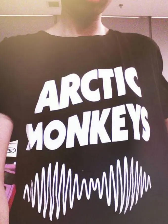 6 Tipe Orang Dilihat Ketika Mereka Pakai Kaos Band