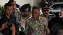 Menteri Pertahanan, Ryamizard Ryacudu mendatangi kantor Komisi Pemberantasan Korupsi (KPK), Jakarta, Rabu (22/01/15).  Kunjungan Menhan Ryamizard Ryacudu untuk melaporkan harta kekayaannya ke KPK. (Liputan6.com/Faisal R Syam)