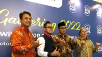 DJP mengumpulkan para wajib pajak prioritas. Mereka antara lain, Gilang Widya Pramana alias biasa dikenal sebagai Juragan 99 dan orang terkaya RI ke-19 versi Majalah Forbes 2021 Otto Toto Sugiri.