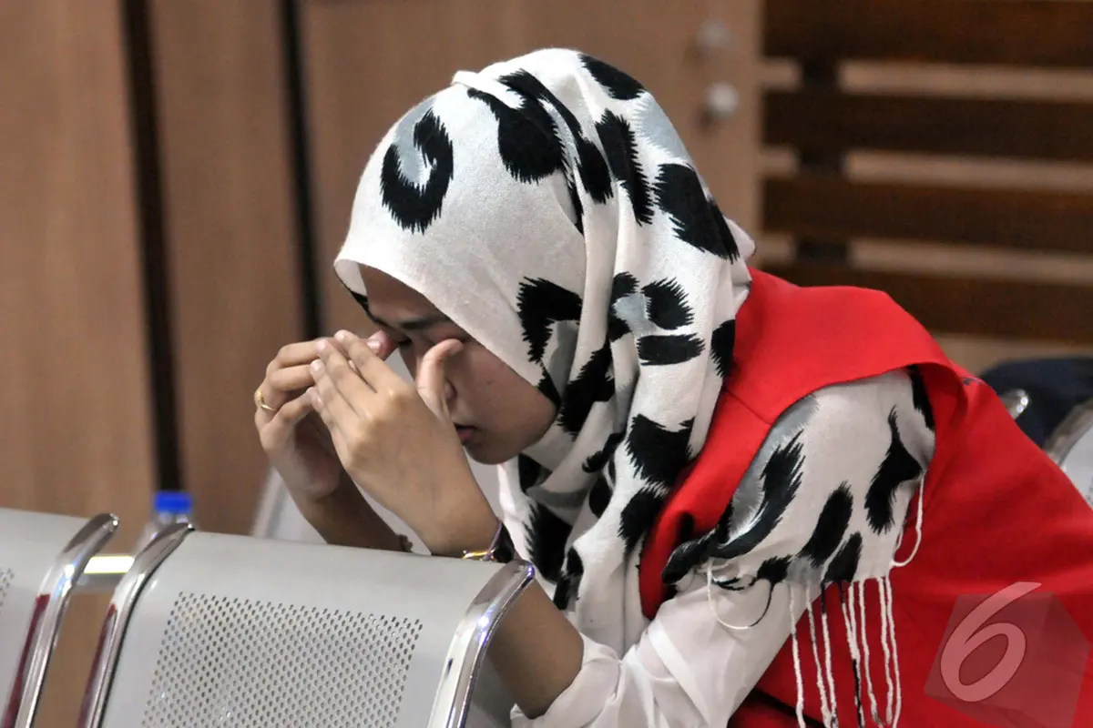 Air Mata Assyifa Ramadhani Saat Sidang Pembelaan