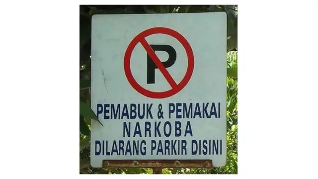 Potret Nyeleneh Saat Dilarang Parkir Ini Bikin Mikir Keras