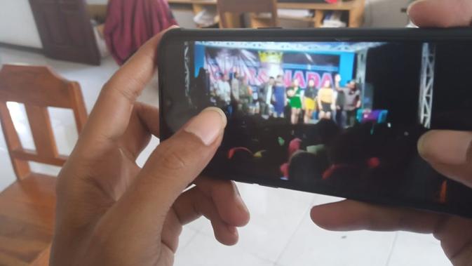 Viral Video Anggota TNI, Polisi dan Kades Joget di Konser Dangdut saat Tuban Zona Merah. (Foto: Liputan6.com/Ahmad Adirin)