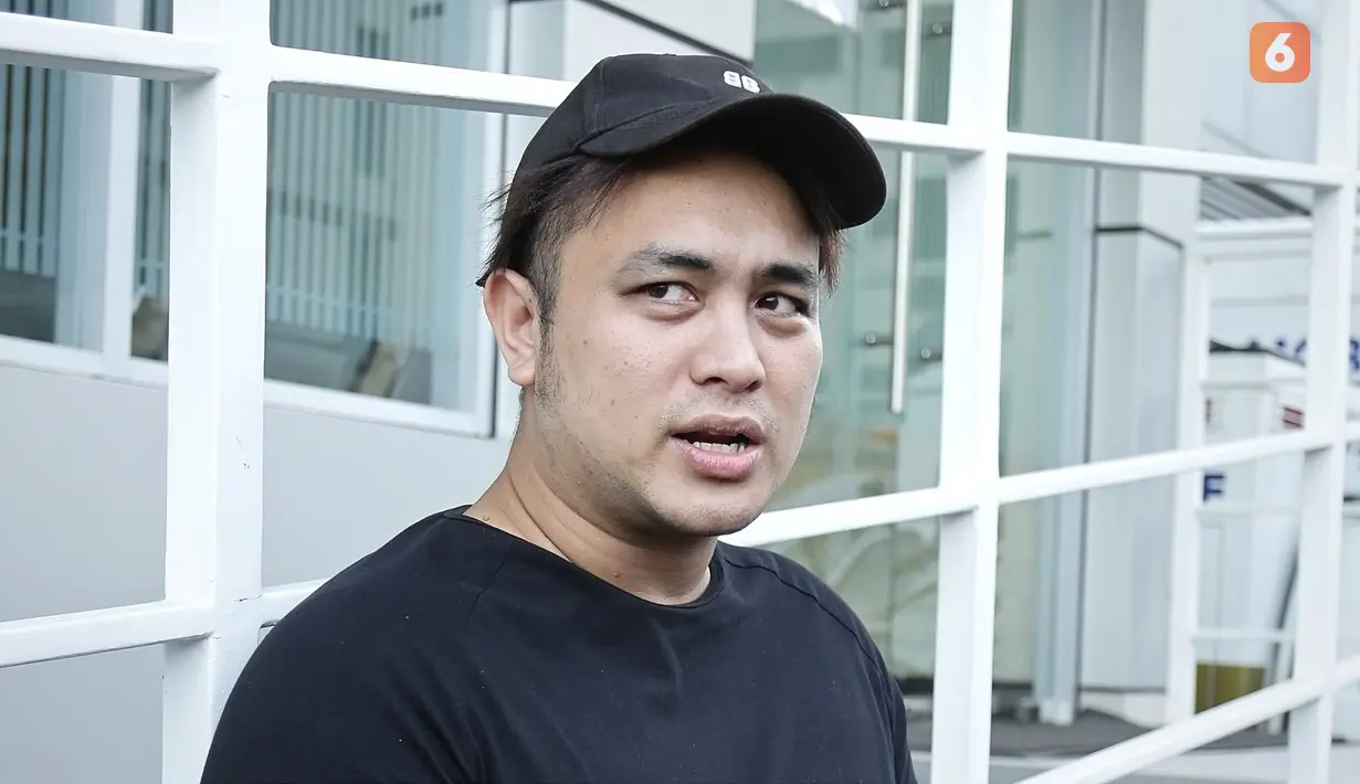 Gilang Dirga (Bambang E Ros/Fimela.com)