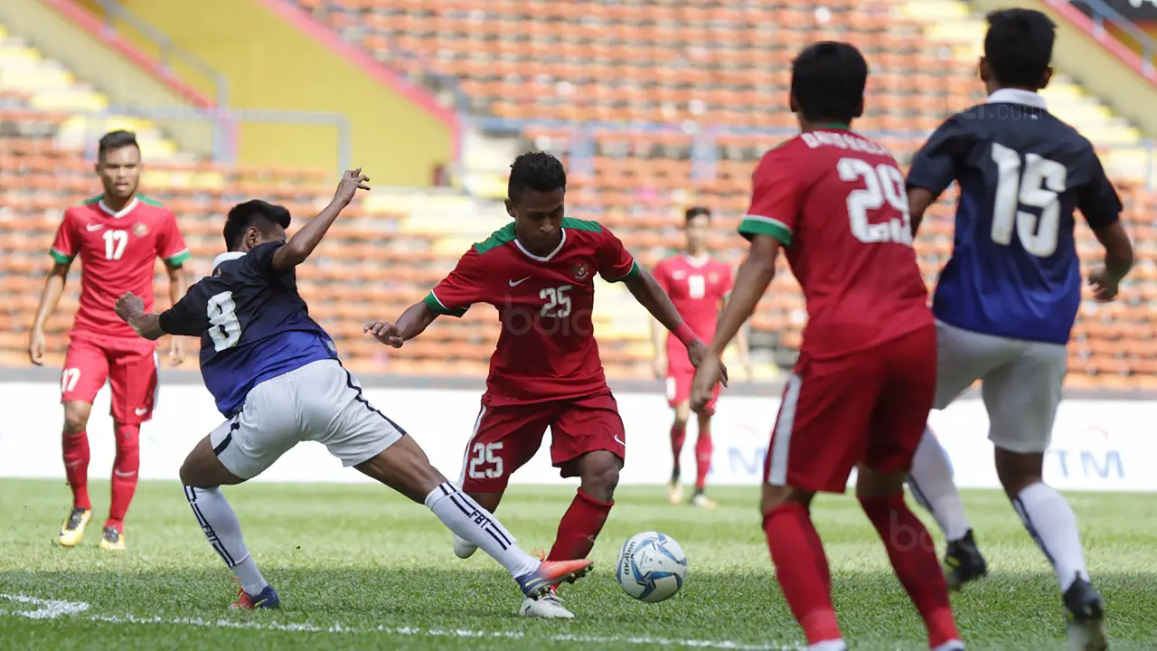 Ezra Walian, Sea Games 2017, Timnas Indonesia U-22, Kamboja