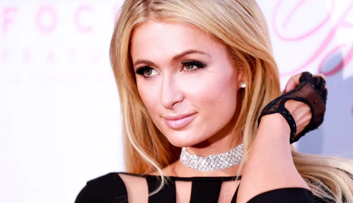 Paris Hilton miliki Club Paris di Orlando. Kelab tersebut buka pada 2004 namun tutup pada 2007. (RICH FURY / GETTY IMAGES NORTH AMERICA / AFP)