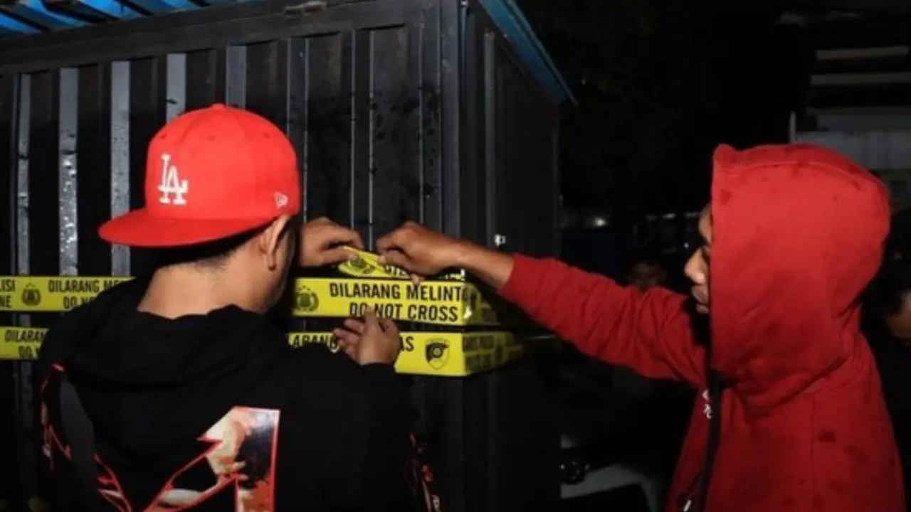 gerebek kios obat keras bandung