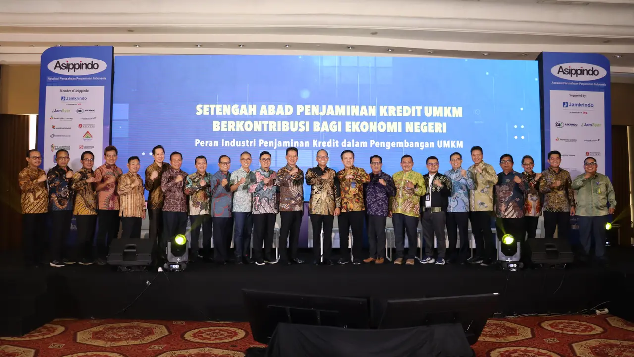 Asosiasi Perusahaan Penjaminan Indonesia atau ASIPPINDO menggelar seminar nasional bertajuk ‘Setengah Abad Penjaminan Kredit UMKM Berkontribusi Bagi Negeri’.