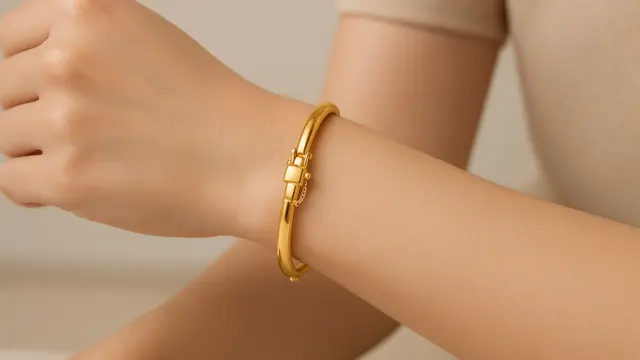 Tren Model Gelang Hollow Emas 24K 5 Gram yang Ringan dan Mewah/Ilustrasi gambar AI