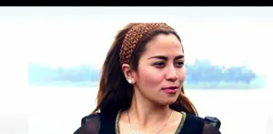 Gugatan cerai ketika usia perkawinan masih seumur jagung merupakan guncangan hebat dalam hidup Cinta Penelope, bagaimana ia memaknainya?