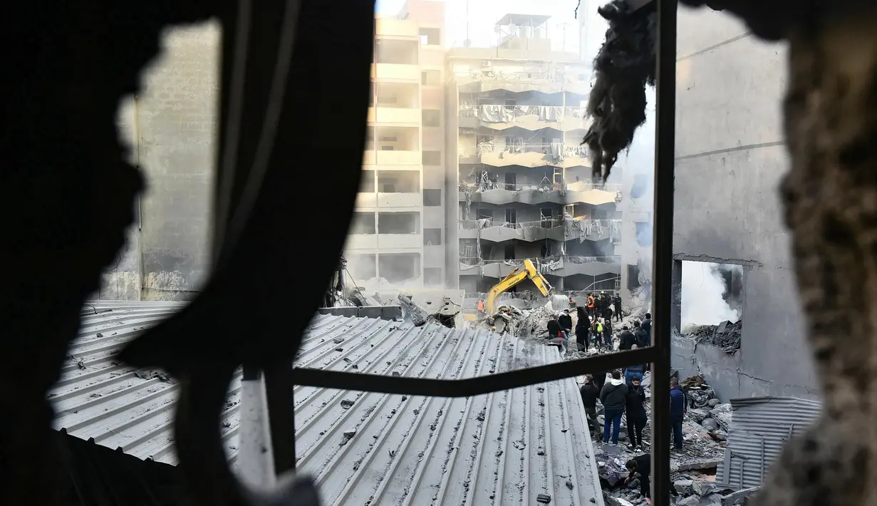Sejak pertengahan September 2024, militer Israel terus menggempur sejumlah wilayah di Lebanon yang mereka klaim sebagai infrastruktur milisi Hizbullah. (Fadel ITANI/AFP)