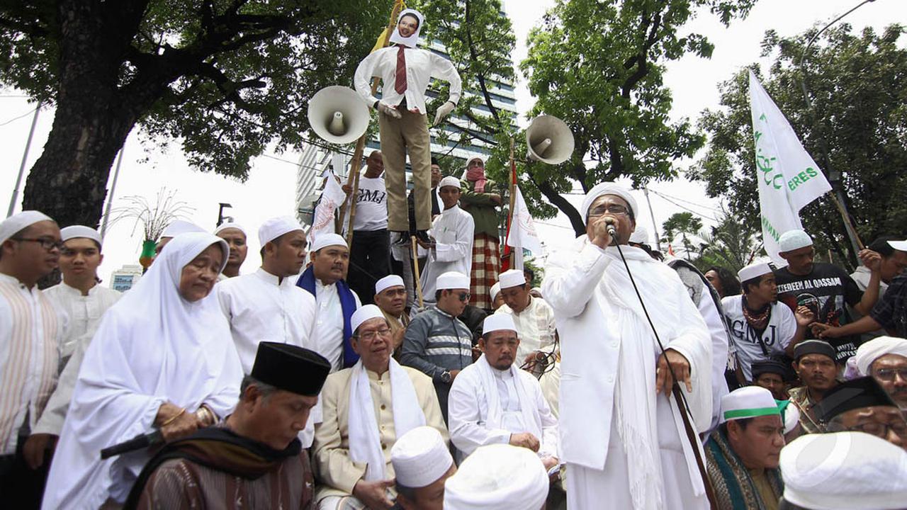 Massa FPI Kembali Demo Tolak Ahok di Balaikota