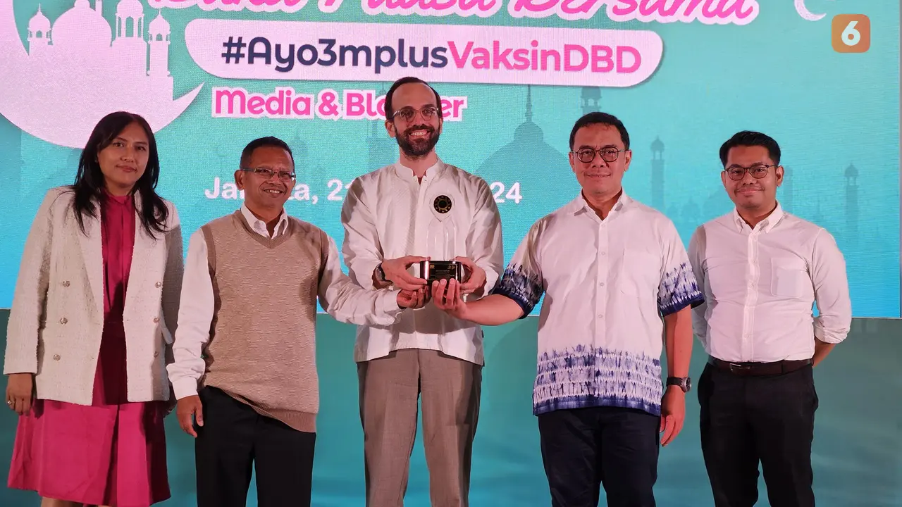 Takeda raih penghargaan PR Indonesia Award 2024 untuk program pencegahan DBD (Foto: Aditya Eka Prawira/Liputan6.com)