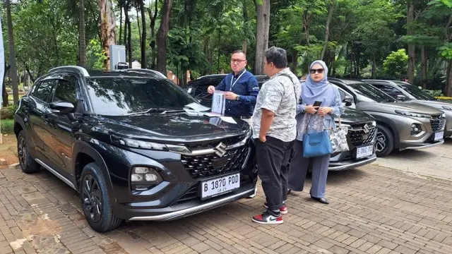 Pengiriman Dimulai, 55 Unit Suzuki Fronx Mulai Dikirim ke Garasi Konsumen (Arief A/Lipuntan6.com)