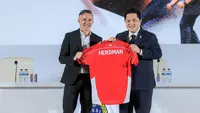 John Herdman Resmi Diperkenalkan ke Publik, Ketua PSSI: Semoga Cepat Adaptasi, Mari Bikin Bangga Indonesia