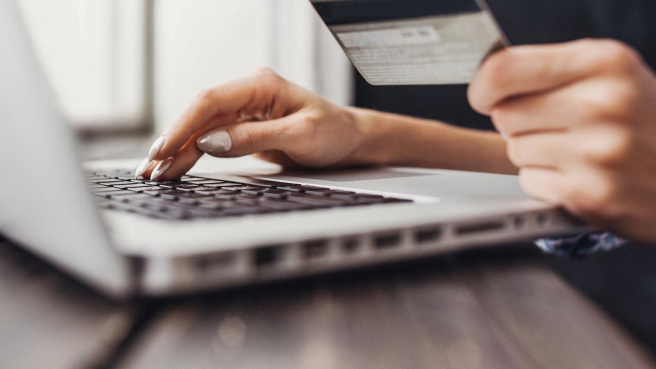 Cara Marketplace Lindungi Jutaan Pengguna dari Fraud