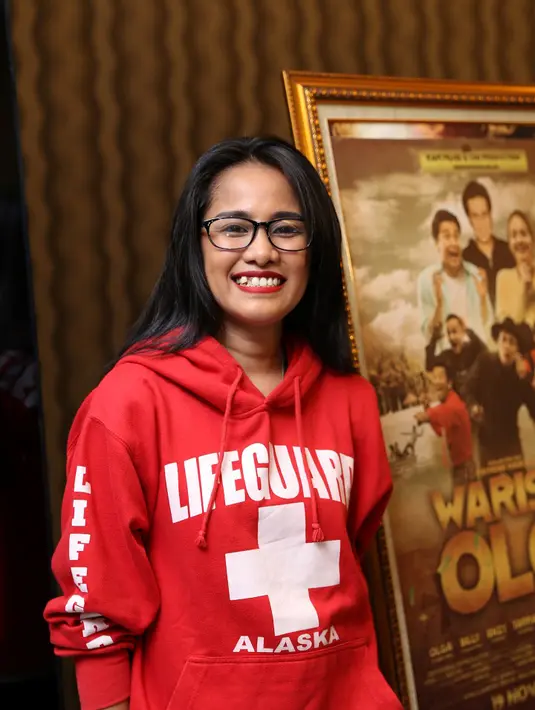 Sikap almarhum yang seringkali memberi masukan pun menjadi kenangan yang tak pernah dilupa Cikha. (Andy Masela/Bintang.com)