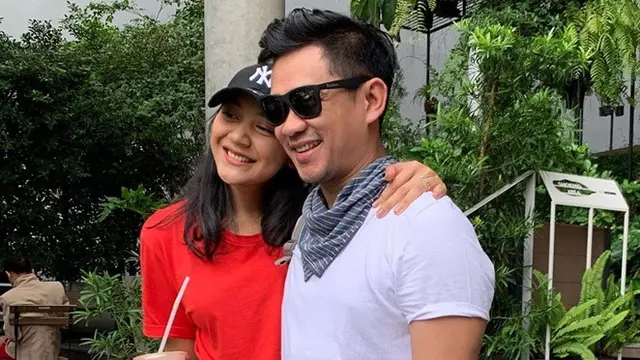 Jadi Staf Khusus Presiden, Ini 7 Gaya Pacaran Putri Tanjung dan Kekasihnya