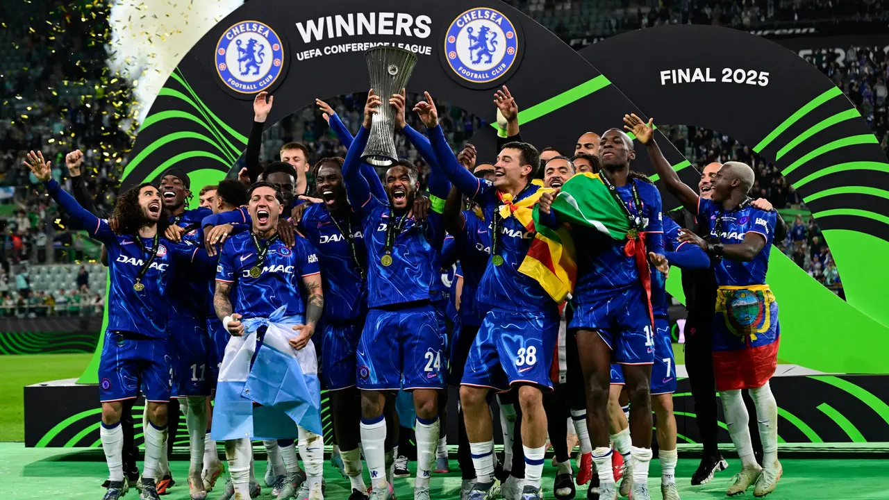 uara UEFA Conference League 2024/2025, Chelsea Lengkapi Koleksi Trofi Antarklub Eropa