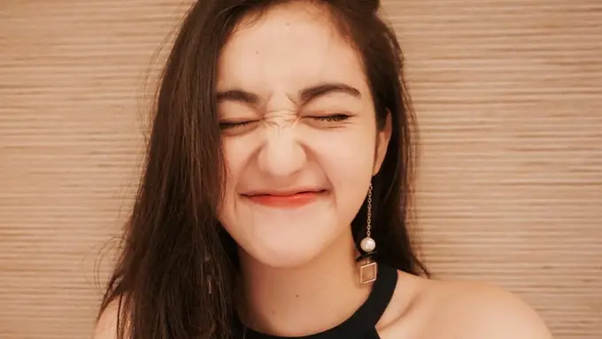 FOTO: Pesona Ranty Maria Pakai Baju Hitam, Stylish dan Modis