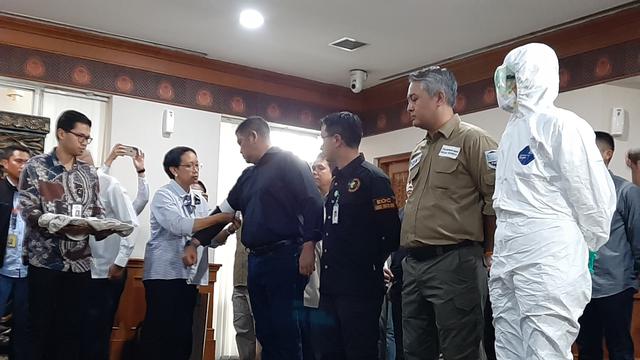 42 Tim Evakuasi WNI ke Wuhan Diberangkatkan